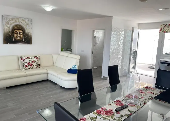 Adeje Deluxe Santa Monica Hotel