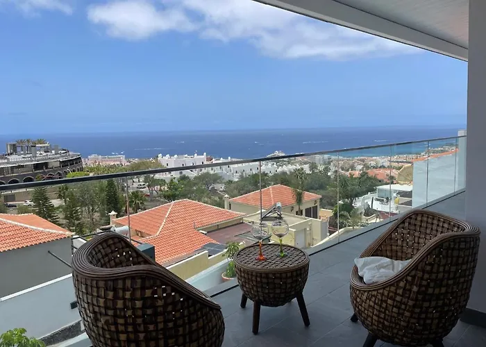 Adeje Deluxe Santa Monica