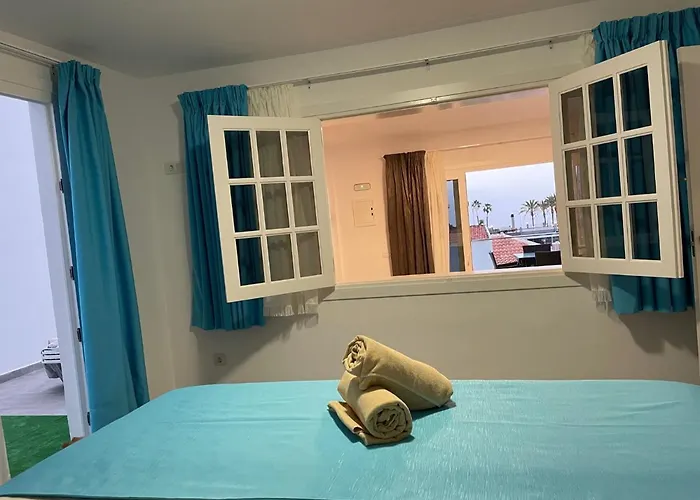 Adeje Deluxe Santa Monica Hotel