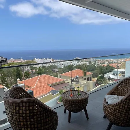 Adeje Deluxe Santa Monica