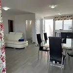 Adeje Deluxe Santa Monica * Costa Adeje (Tenerife)
