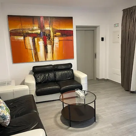 Adeje Deluxe Santa Monica Отель
