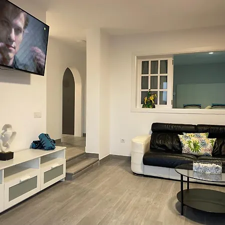 Adeje Deluxe Santa Monica Отель Адехе