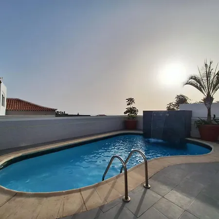 Отель Adeje Deluxe Santa Monica Адехе