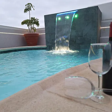 Отель Adeje Deluxe Santa Monica